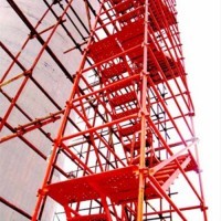 橋墩施工爬梯 籠式安全爬梯與墩柱施工爬梯在腳手架中的應用